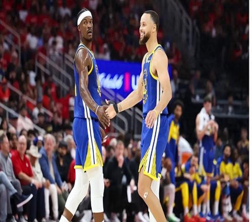 拄拐出席首映，力挺回?fù)舭涂死?，巴特勒?kù)里的狂野西部夢(mèng)未完待續(xù)