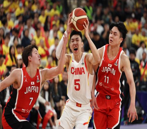 中國男籃12人大名單出爐！增加3個新面孔，胡明軒和他最終落選