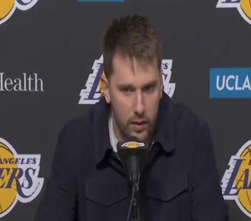 東契奇談最后拒投三分：我知道自己是空位，但覺得距離遠(yuǎn)了點