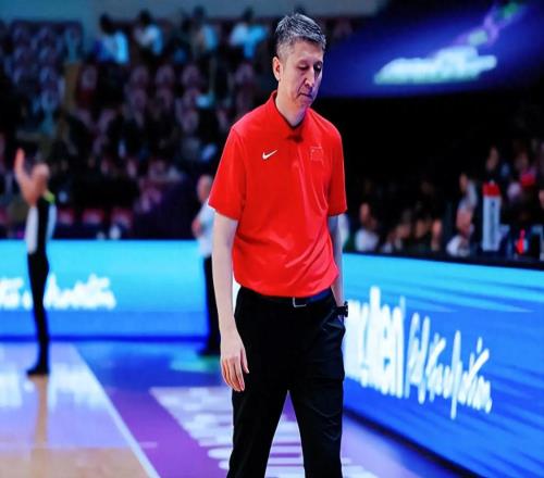 中國男籃正式公布戰日本12人大名單，球迷：他倆落選比較合理