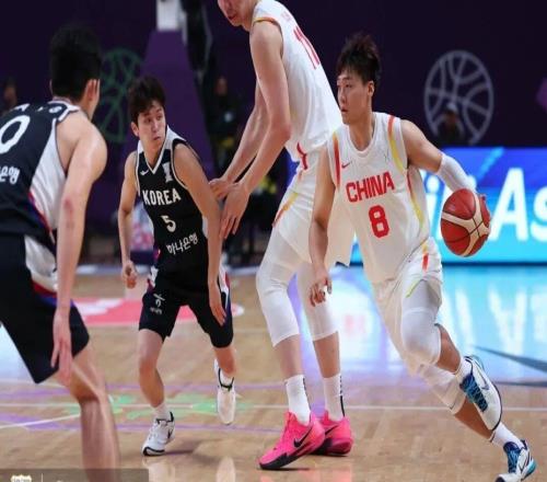 明日客戰(zhàn)日本，中國男籃12人名單出爐，胡明軒落選