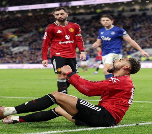 埃弗頓01曼聯(lián)：贏球開(kāi)始變得艱難了嗎