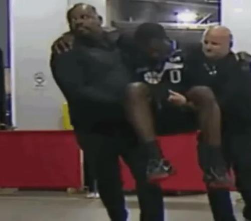 確診了！文威ACL撕裂！火箭前鋒公開道歉