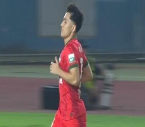 博主：山東泰山中場阿卜杜肉蘇力正式加盟河南隊