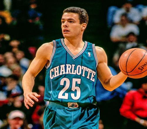 冠軍教練加盟！回顧湖人選秀，佩林卡眼光什么水平