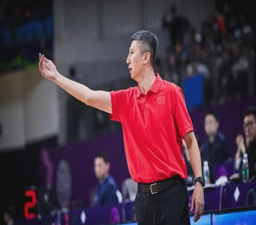 中國男籃最新名單！徐杰和龐崢麟無緣！14人出征日本