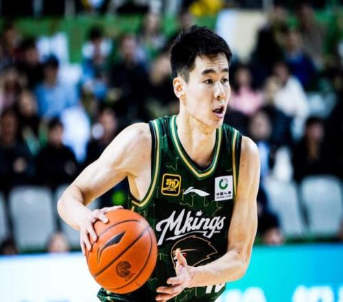 郭昊文去美國特訓(xùn)，胡明軒無緣對(duì)陣日本12人大名單