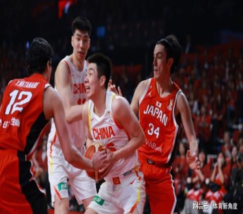 臥槽！259重錘小日子，15分大逆轉(zhuǎn)，這次男籃真解氣