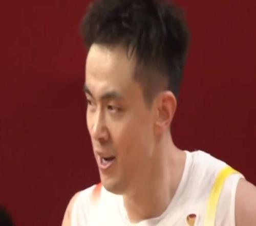 中國男籃8780逆轉(zhuǎn)日本球員評價：4人優(yōu)秀，3人及格，4人低迷