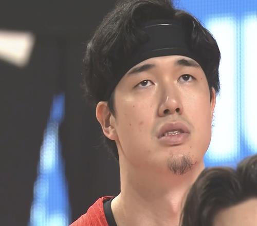 中國(guó)男籃8780贏日本！賽后數(shù)據(jù)一目了然，不是趙睿最大功臣是他