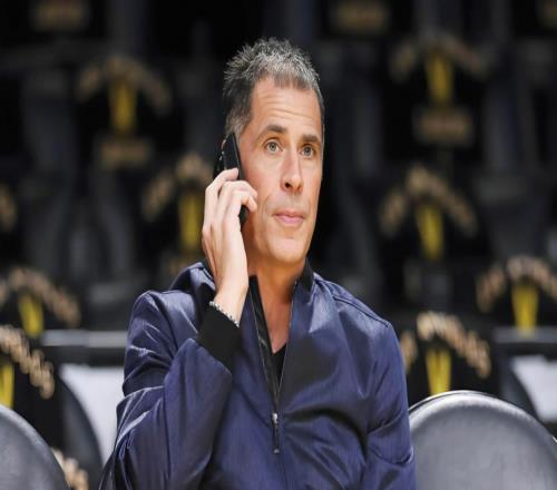 官宣！正式加盟，連續(xù)9年全水啊，湖人終于醒目，佩林卡有救了