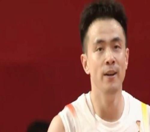 鞍山保羅，趙繼偉替補(bǔ)出場18分鐘，8中4&三分6中3取14分2斷