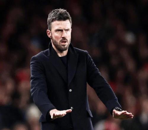 曼聯的艱難抉擇，卡里克該不該轉正