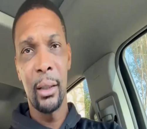 突然昏倒在地！嚴重的黑眼圈！龍王活著已經(jīng)是幸運！