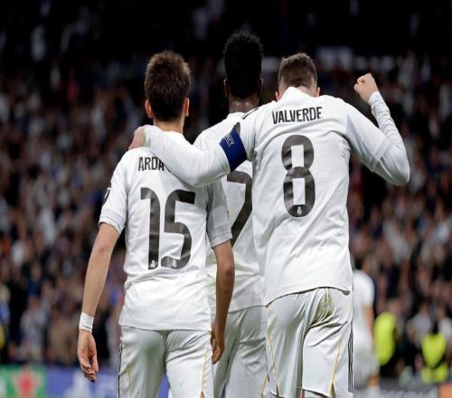 悍將重傷！皇馬驚險(xiǎn)逆轉(zhuǎn)，或遇爭冠熱門曼城，維尼修斯再現(xiàn)爭議