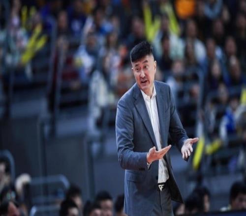 CBA最新消息！曝2米18大外援加盟廣東宏遠，青島男籃有意克勞福德