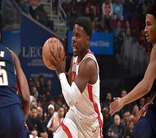 火箭11人有得分，底薪后衛(wèi)14+7傷病讓烏度卡醒悟2將有輪換實(shí)力