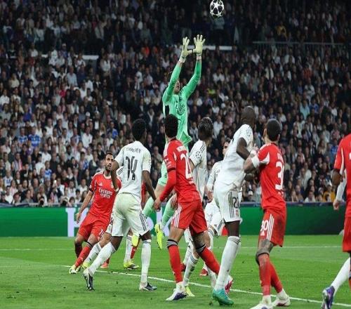 皇馬雙殺本菲卡晉級歐冠16強