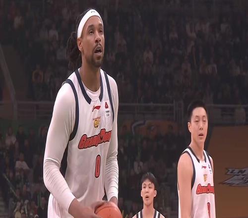 不是賈巴里帕克！廣東隊(duì)新大外援曝光，2米18內(nèi)線大殺器成首選