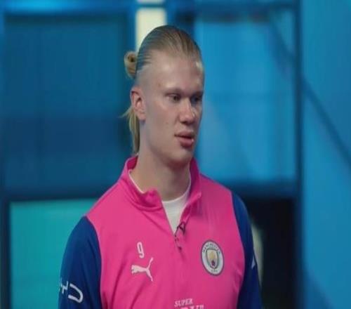 哈蘭德：小時候?？匆敛?、阿圭羅只要我一直跑動就不需拿球