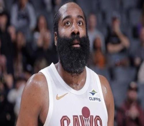 勞模硬漢！哈登右手拇指骨折將帶傷繼續(xù)出戰(zhàn)