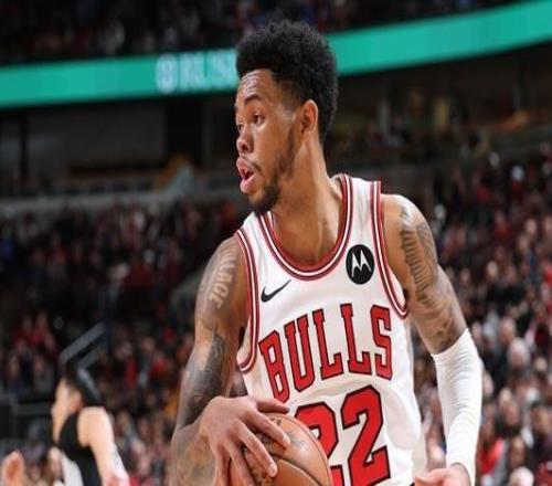 曝安芬尼西蒙斯手腕骨折傷勢加重暫無恢復時間表