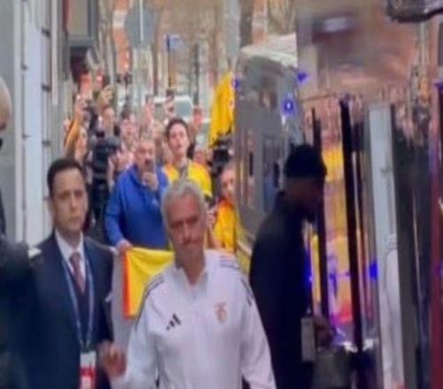 為避伯納烏飛象，穆里尼奧隱身大巴，拒絕溫情重逢