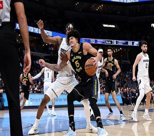 繼續(xù)著自己的強(qiáng)勢(shì)表現(xiàn)，勇士鋒線新星近段時(shí)間的狀態(tài)真是太好了