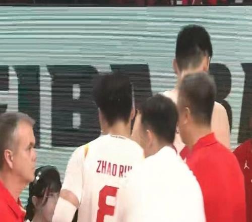 全面落下風，中國男籃上半場各項數(shù)據(jù)均落后于日本男籃