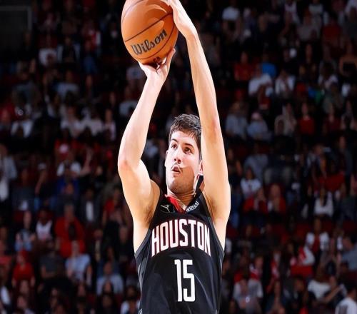 28+7三分創(chuàng)4紀(jì)錄哈登后首人！謝潑德先發(fā)又炸裂休媒卻炮轟火管