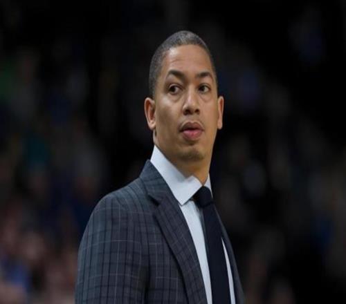 快船惜敗森林狼！瓊斯鄧恩統(tǒng)領(lǐng)首發(fā)，3替補中規(guī)中矩，馬瑟林啞火