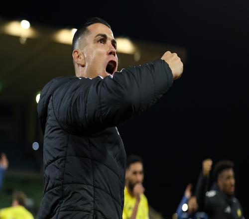 C羅再次擴(kuò)展商業(yè)版圖，網(wǎng)友：為了踢西甲，羅總買了支球隊(duì)