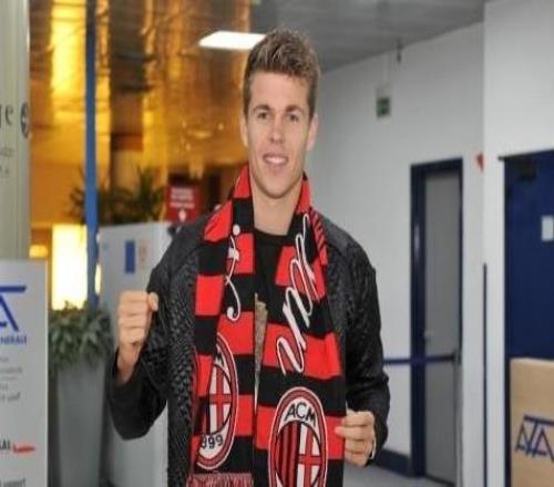 范金克爾：薩里總抽煙但會給戰(zhàn)術(shù)建議大因扎吉團隊管理一般