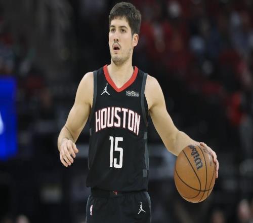 火箭113108逆轉(zhuǎn)魔術(shù)球員評價：3人滿分，4人及格，2人低迷