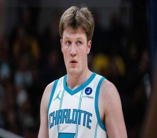 大逆襲！魚腩16戰(zhàn)狂取13勝！三人組轟81分，4號(hào)秀創(chuàng)歷史新紀(jì)錄