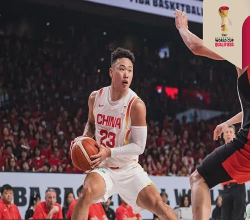 8投12分！首發(fā)奇兵牛掰！等了中國男籃整整四年