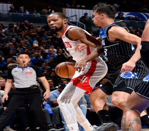 19分大逆轉(zhuǎn)！火箭雙殺魔術(shù)，杜蘭特創(chuàng)NBA第6神跡探花連續(xù)20+立功