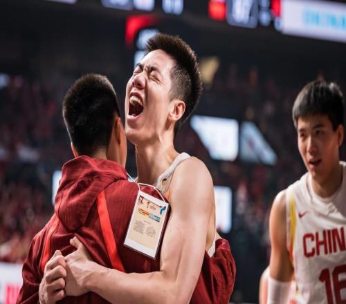 作用遠大于數(shù)據(jù)！鋒線大將確實有理由坐穩(wěn)中國隊先發(fā)的位置