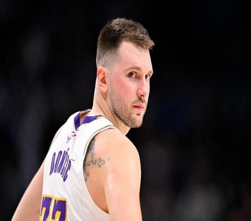 湖人110113不敵太陽球員評價(jià)：東契奇滿分，5人及格，3人低迷