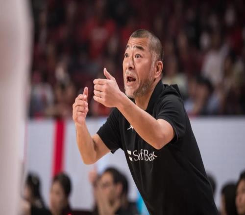 徹底打服！日媒難得清醒：裁判若公正些我們會被中國男籃打爆