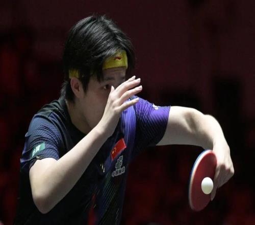 體壇午爆中國男籃取得世預(yù)賽首勝，歐聯(lián)杯16強(qiáng)出爐今晚抽簽