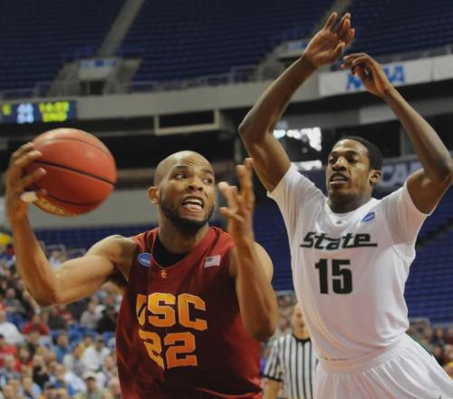 正式簽約！40歲重返NBA！聯盟第二老比肩詹姆斯