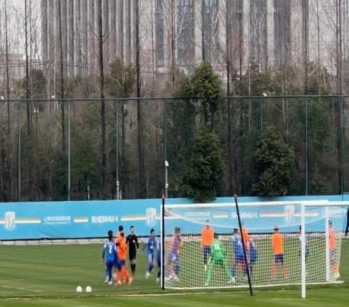 2比9！熱身賽泰山隊(duì)不敵申花，三外援首發(fā)，防守問題要重視