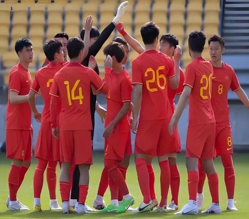 他將是津門虎隊(duì)長(zhǎng)王秋明的接班人，已入選邵佳一國(guó)足，值得期待