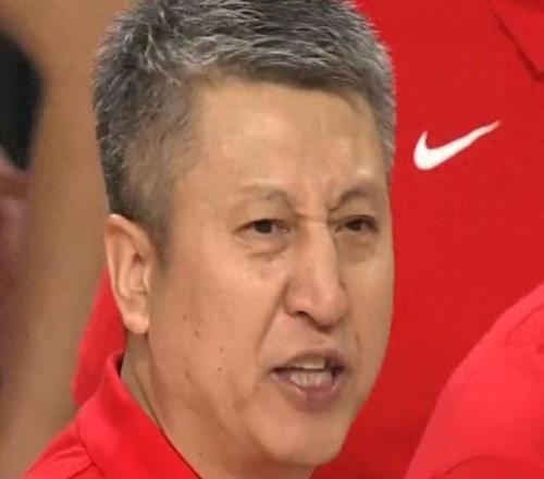 中國8780日本！趙繼偉賽后發(fā)肺腑之言狂轟259徹底打崩日本男籃