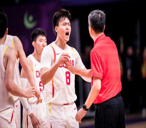 CCTV5直播！中國男籃對陣中國臺北，CBA后衛(wèi)巔峰對決，劍指連勝