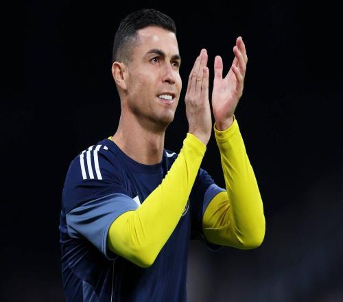 C羅買下俱樂部25%股份！9億英鎊身家曝光，暗藏回歸曼聯巨大信號