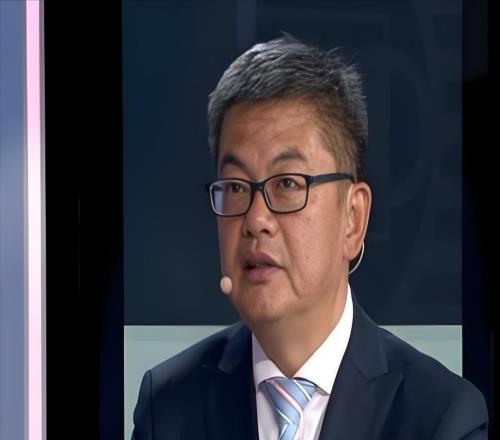 中國男籃大逆轉(zhuǎn)日本，蘇群一針見血，誕生3個不可思議2個不爭事實