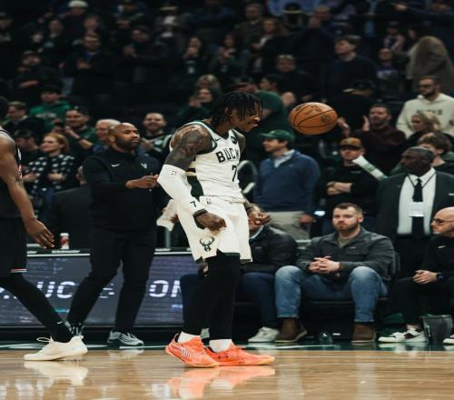 變了變了！NBA刺頭正式蛻變，場(chǎng)均22+8+5，2年1050萬(wàn)，雄鹿撿到了