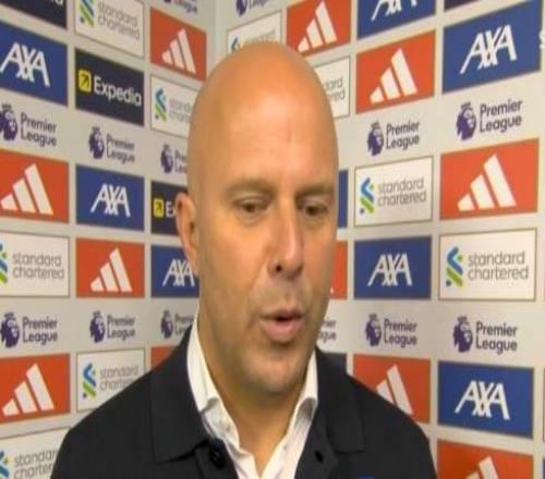 斯洛特：?jiǎn)谈犒溗挂鸦謴?fù)到我們希望的水平，他準(zhǔn)備好首發(fā)了